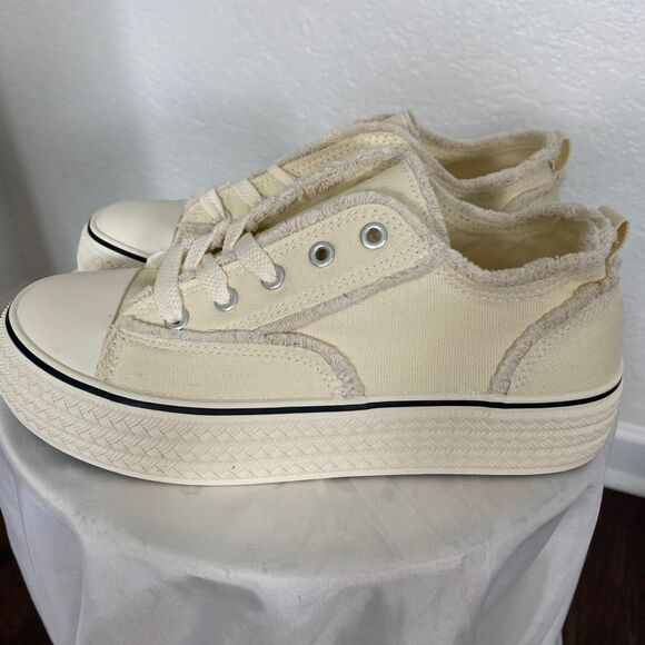 Butter Yellow Cream Distressed Canvas Platform Lace Up Sneaker 10.5 / EU 41 - Picture 3 of 8